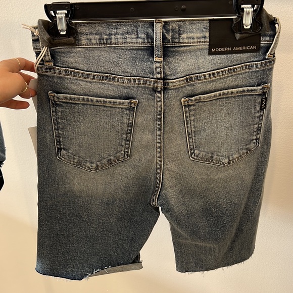 Modern American La Brea Bermuda Shorts NWT - Picture 2 of 2